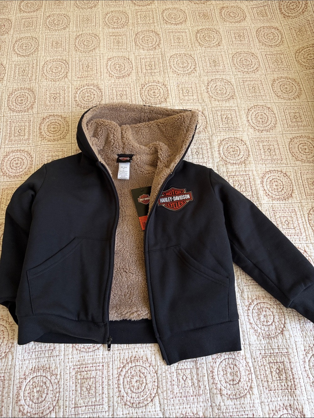 BRAND NEW KIDS SIZE 6/7 Harley-Davidson Black Hoodie with Tan Sherpa Lining